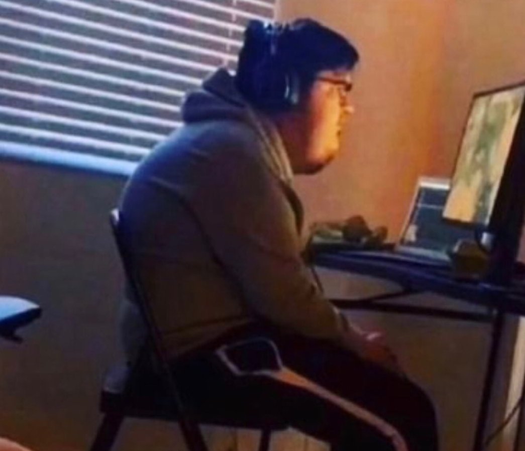 haveYallJustYee's tweet photo. @Propoopig @tapp_drew @CLEATUS777 @itsHunterTV "or maybe its cause im on the superior platform (PS)" https://t.co/TVRcIjKfL8