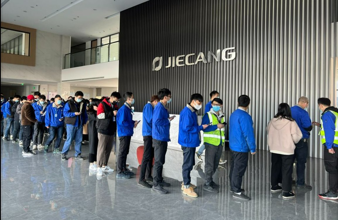 Jiecangtech's tweet photo. Nucleic acid testing for all employees.
Appreciated  for all medical personnel's hard work. 
It is everyone's duty to fight against the epidemic. We believe we can make it ！
# Medical # fight epidemic # Nucleic acid testing https://t.co/LVrxouA2Wa