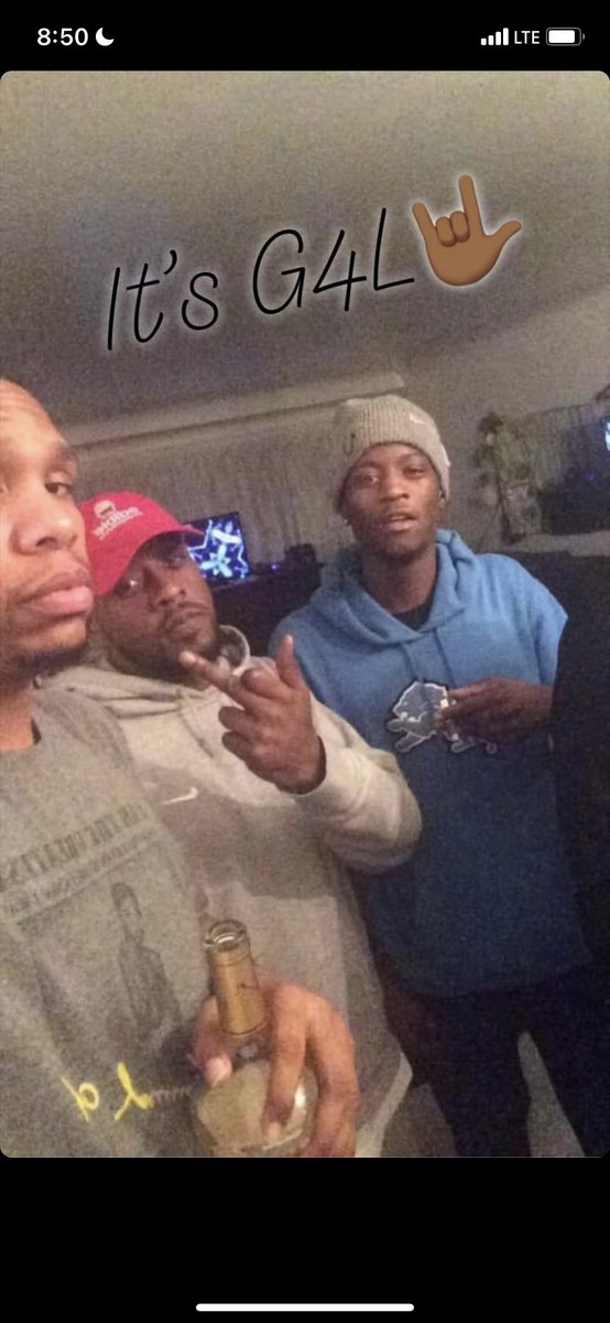 HeyItsPurp's tweet photo. We Really Missing You Down Here Gang🕊💙🤟🏾 #HG4L #LongLiveBullet https://t.co/sOrHOelDRS
