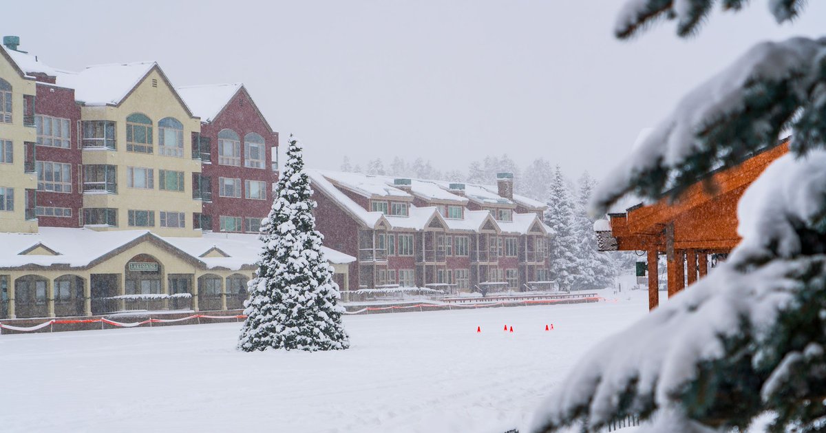 KeystoneMtn's tweet photo. There's snow better gift than fresh powder! ☃️ https://t.co/gwsPJGfrpv