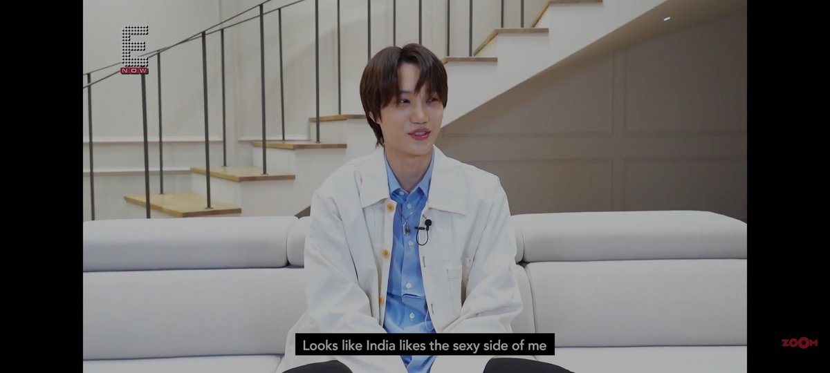 LordOhSehunStan's tweet photo. That precious smile after him saying this 🥺😭❤️
Jongin ahh, we love all sides of u bby 🥺
We just love u toooo much! ❤️
India Welcomes KAI
#IndiaLovesKAI #ChristmasWithKAI
#EXO #카이버블 #KAI @weareoneEXO https://t.co/t6E6u2kNyU
