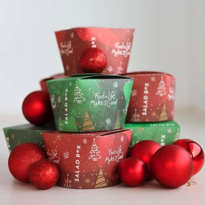 _saladboxuk's tweet photo. Happy Christmas from the Salad Box UK Team! https://t.co/k6IMLz4m7i
