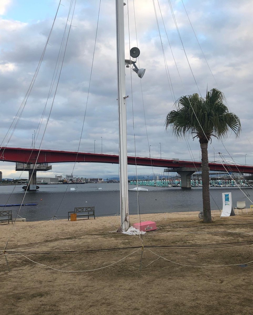 GROOVETAKA1125's tweet photo. さてさてさーて!
本日は西ノ宮海沿いのリゾート!
めちゃんこ素敵なお店!
Casablancaにて!
PJ3 Christmas dinner show!
楽しみだなっと!
お近くの方は!
是非是非是非是非♬
#平岡タカノリ
#Drum #ドラム #drummer #ドラマー
#music #blackmusic #funk #RnB #hiphop #pj3 #casablanca https://t.co/SjqHnI6LSH