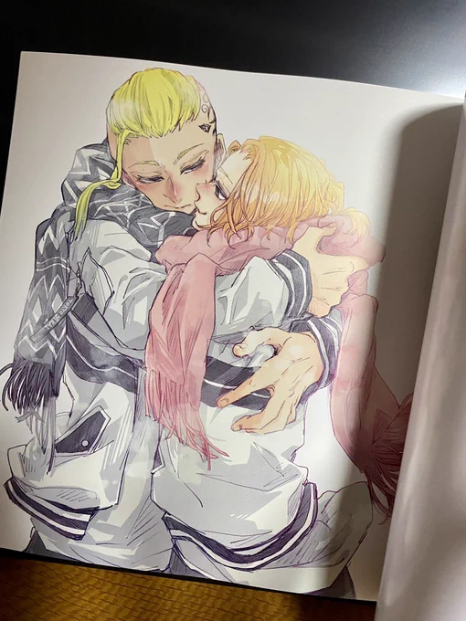 わーい!ログ本届いた〜🥰ベルベットPPめちゃ良い〜🥰🥰 