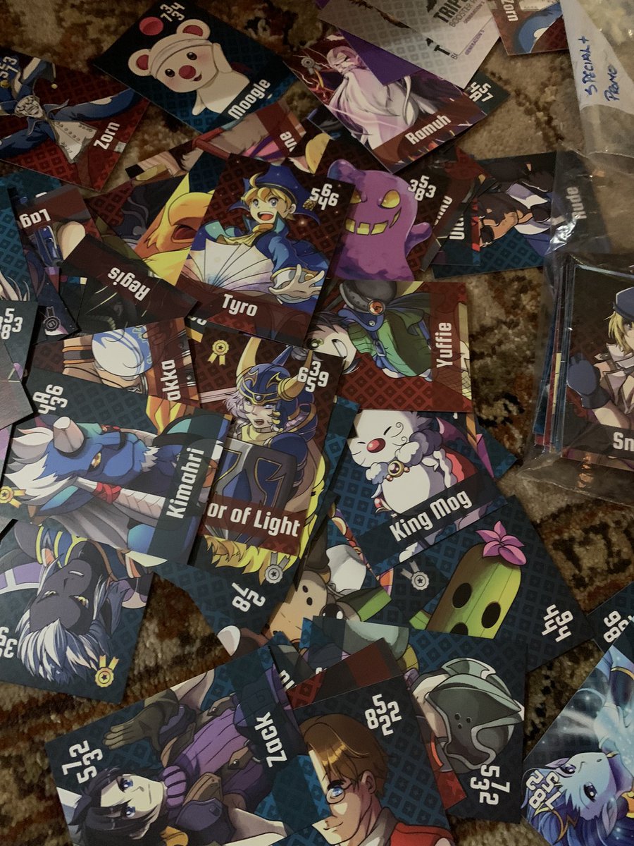 SilverLiningCos's tweet photo. I played with tripom cards all evening. How was your night? #kupocon #tripom https://t.co/Qp8vCW8IBI