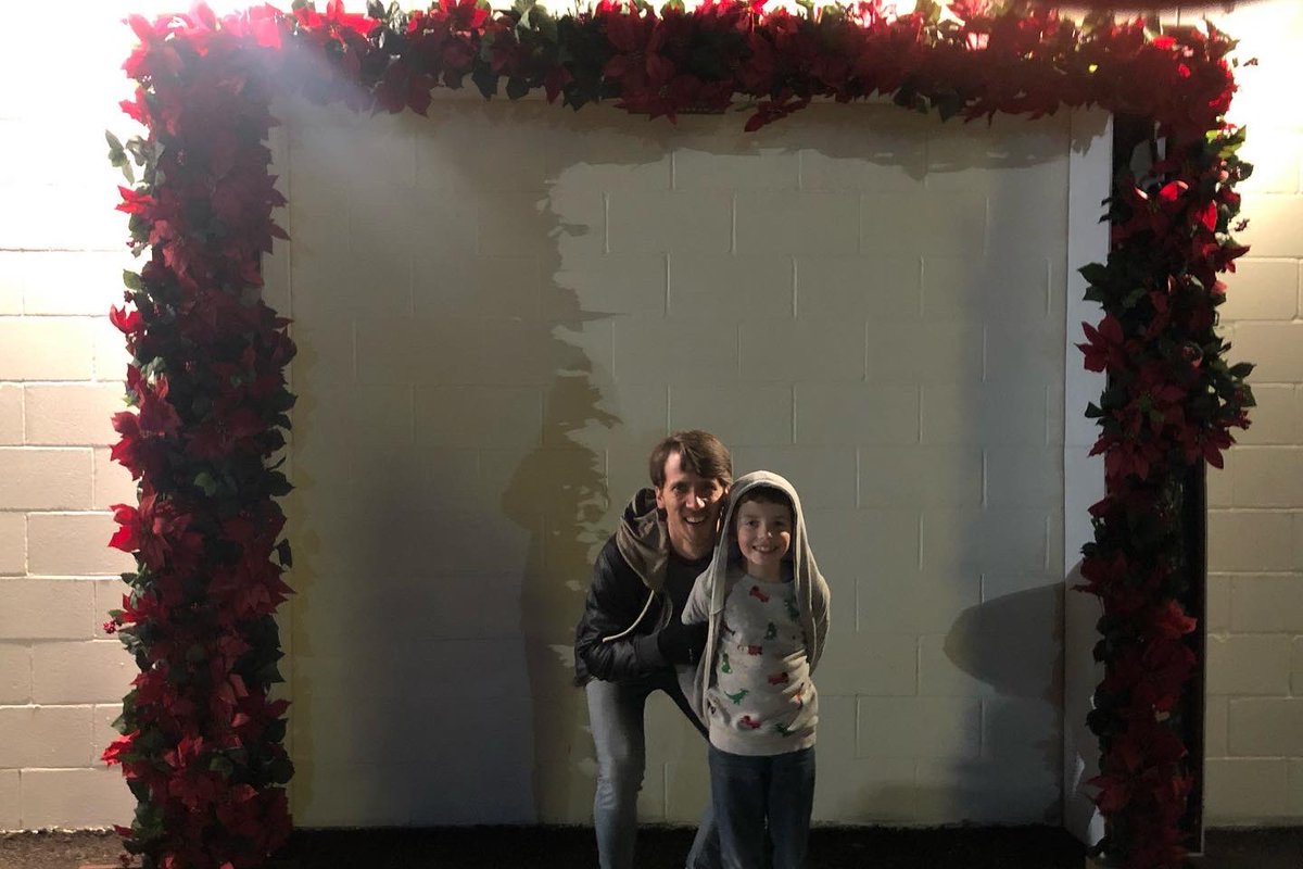 TripLangley's tweet photo. Merry #ChristmasEve! We took #favoritenephew to #PineyPark earlier this week. Really great #Christmas fun in Marshall for the whole family!
Here’s some highlights and a rare picture of just me and my sister. She said people probably thought we were the couple. 😂 https://t.co/dBD4vPVceA