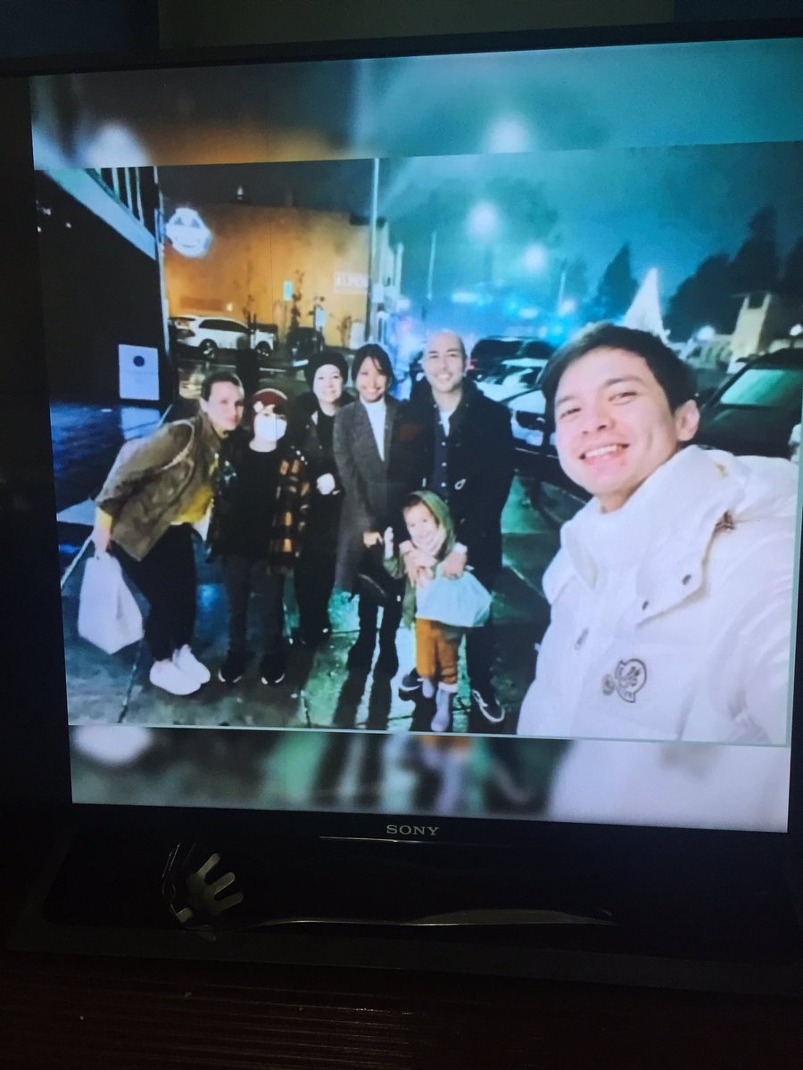 POV Sila Baby Theo at playmate kaya ang kasama sa pic d2 na sinabihan ni Tita Joan ni RJ na malalaki na. Si Baby Theo yung naka checkered at yung hawak na baby ay si playmate. 😂#BOYCOTTMZETxAPTxGMA292