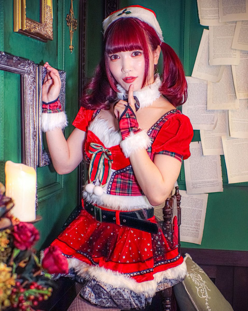 MaouFujii's tweet photo. WE BOTH GIVE SPECIAL GIFT OF US FOR MERRY CHRISTMAS!! YOU ENJOY AND HAVE FUN TIME! WE ALWAYS WATCH! 🎄🥚👀😘 https://t.co/NFCiAoHri8