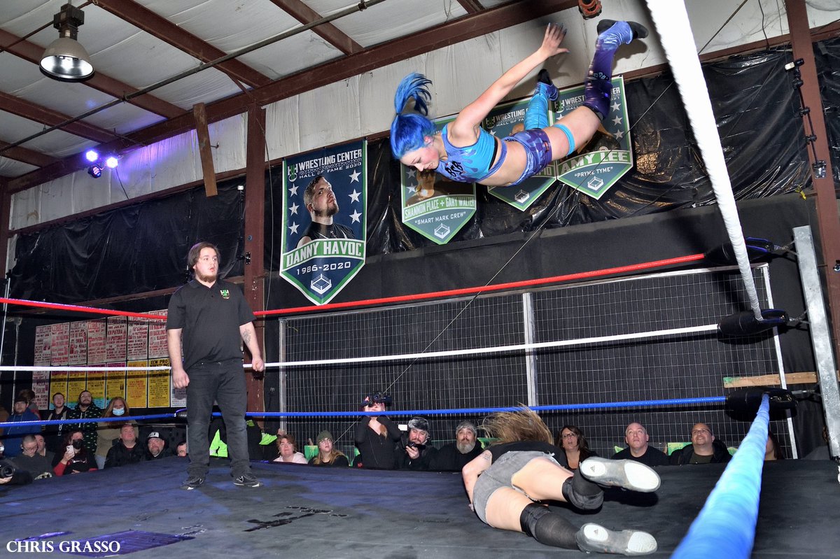 Ringsideguy's tweet photo. From @H2OWRESTLING 'Last November' #LastNovember Match 7 H2O Hybrid Title Four Way Match 7 @K3nn3diCop3land @AustinLukeW @MarcusMathers1 @BillieStarkz
4/4 https://t.co/MCDcBqdBq4