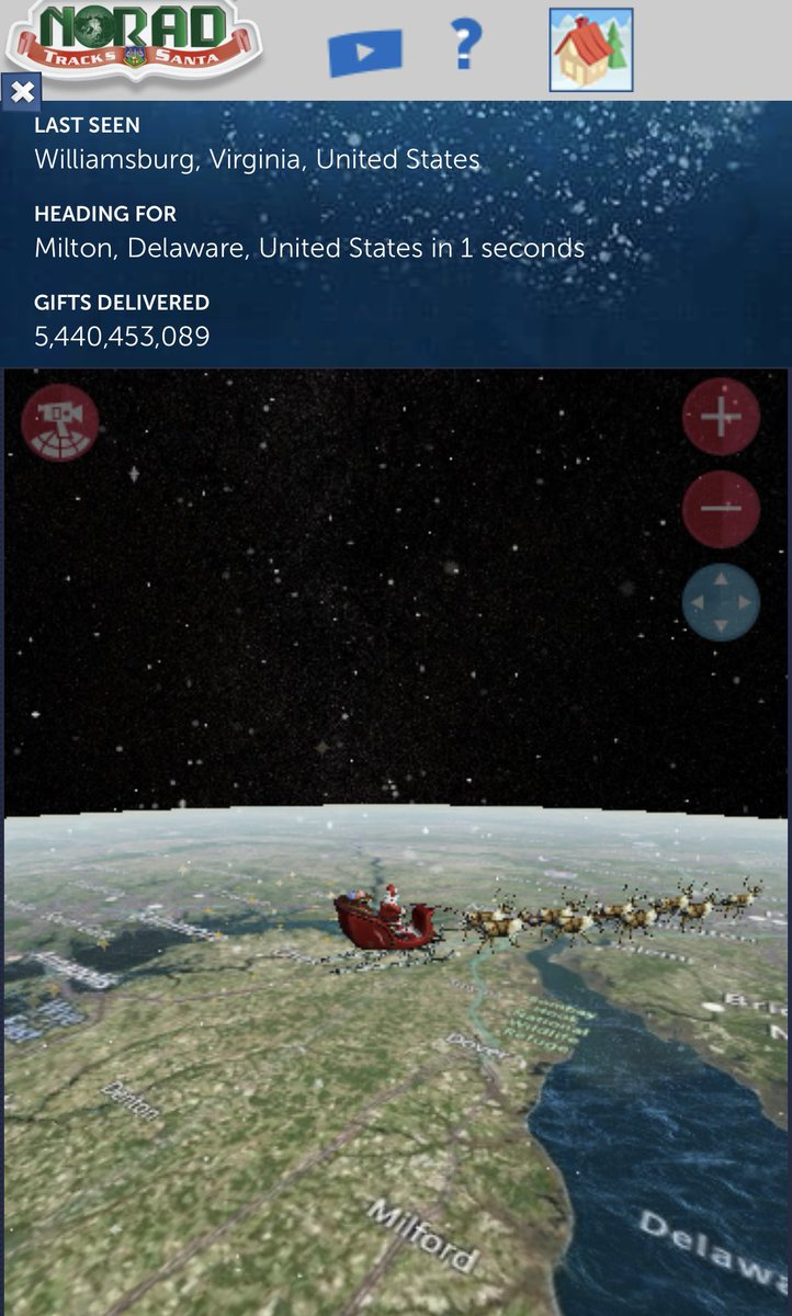 VPDCanine's tweet photo. At 1930hrs Santa confirmed his location in Virginia, USA with PSD Vook&Joker via police radio. Operation ‘Guide my sleigh’ is a GO ✅ with Vook & Joker ensuring #SantaClaus has a safe arrival into Vancouver. They will be giving him a furry escort in T-minus 3hrs
#allpartofthejob https://t.co/nteoCYRwL2