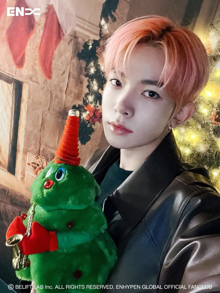 cartforbambi's tweet photo. merry pasko my love https://t.co/9NGM3iRst7