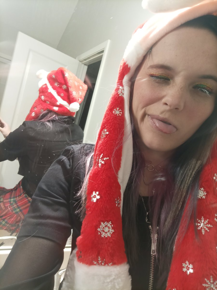 FullmetalShorte's tweet photo. Merry Christmas Everyone!! https://t.co/xzqbulIYHx