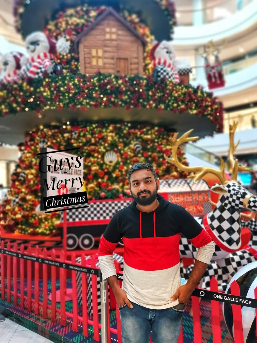 AshfaqBuddy's tweet photo. #MerryChristmas #Guys ❤ https://t.co/kaQIdAlqo7
