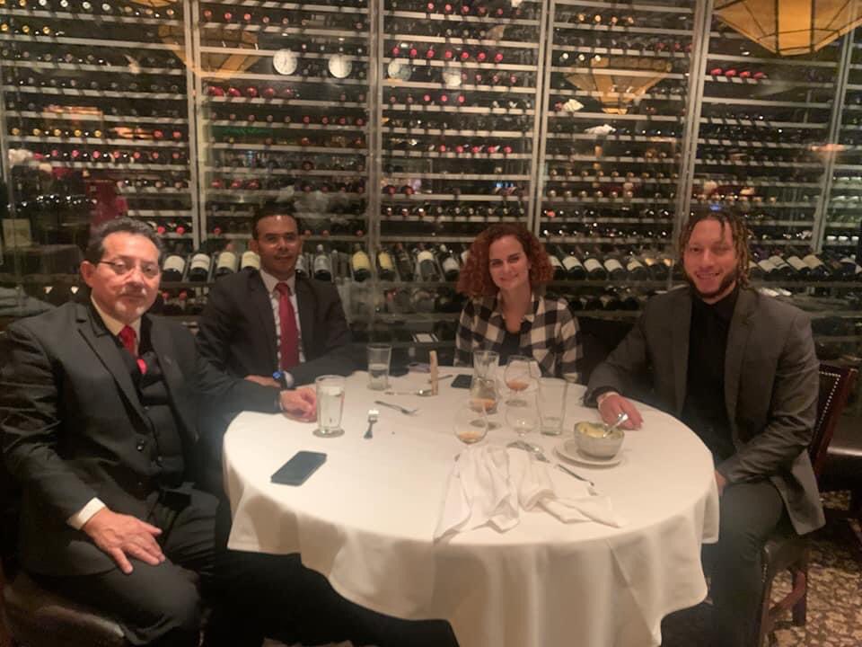 Dios nos da oportunidad todos los días y debemos aprovecharla. Gracias al Doctor Nestor Ramirez director de los derechos humanos,Rita Durant y Brandon por acompañarnos en tan amene tertulia.