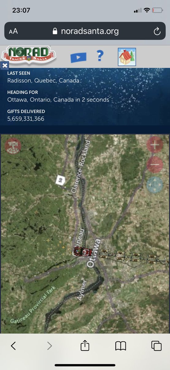 Santa made it to Ottawa! Happy Christmas to everybody celebrating. #NORADTracksSanta