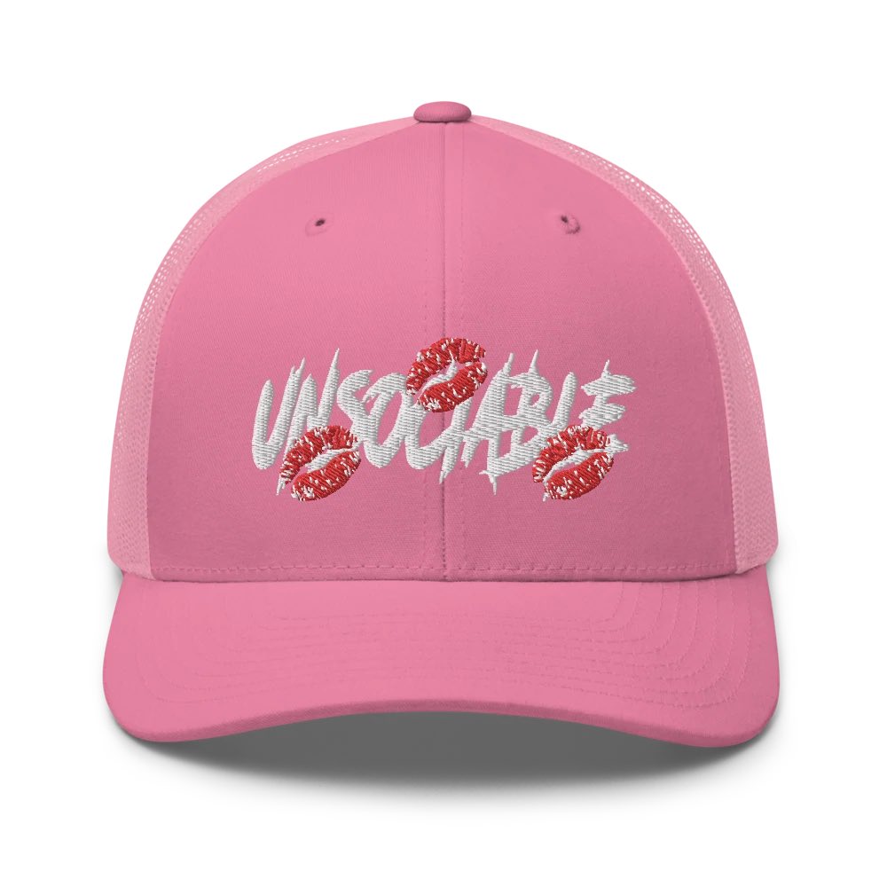 UnsociableWorld's tweet photo. GET YOUR KISS TRUCKER TODAY 

#streetwear #supreme #skater #streetfashion #fashion #revenge #ftp #bape #Yeezy #Yeezy #truckerhat #hat #clothing 

https://t.co/1K8xKaEuXb https://t.co/sRt4EHayze