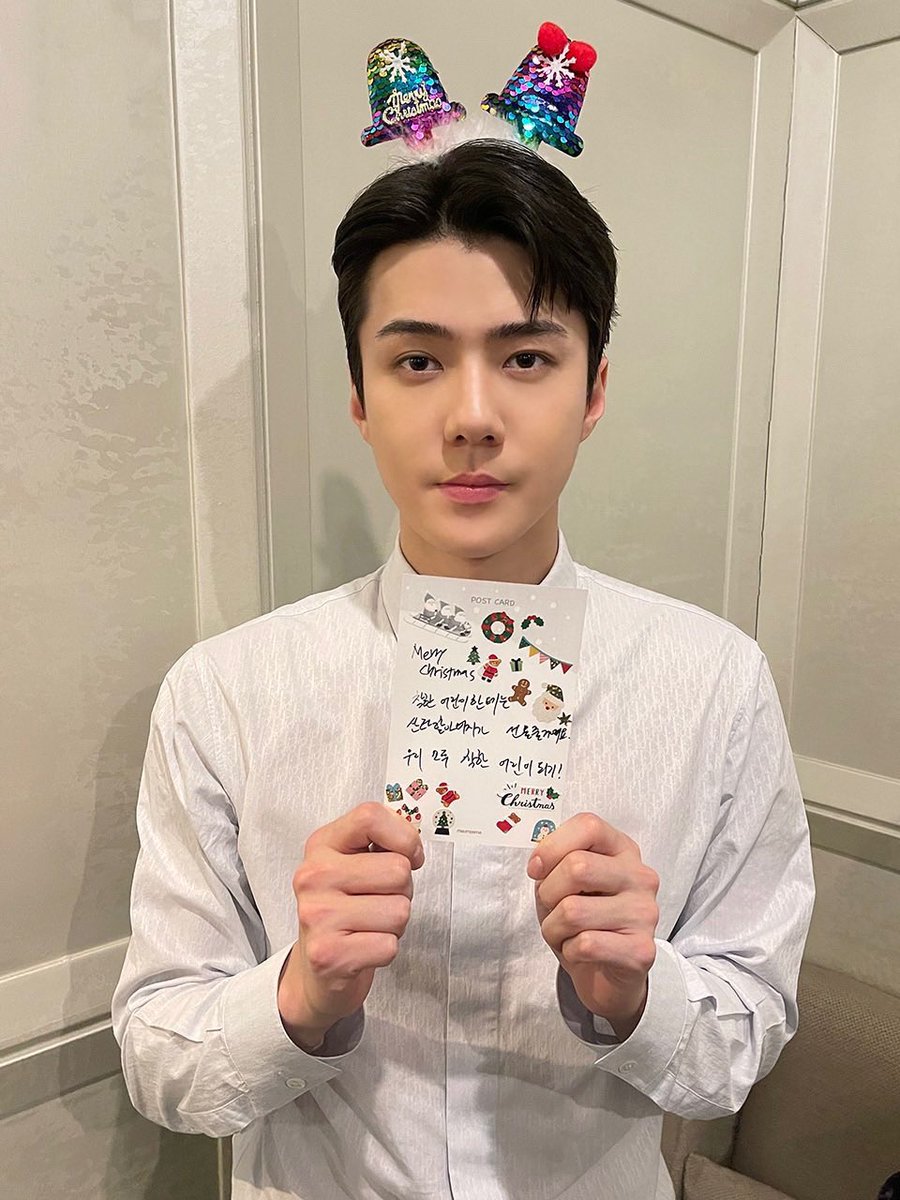 AllAbout9412's tweet photo. 메라 크리스마스 🎅🐤🐧💕 #SEHUN #KYUNGSOO #세훈 #도경수 #디오 #EXO #sesoo https://t.co/vUhKD65h4W