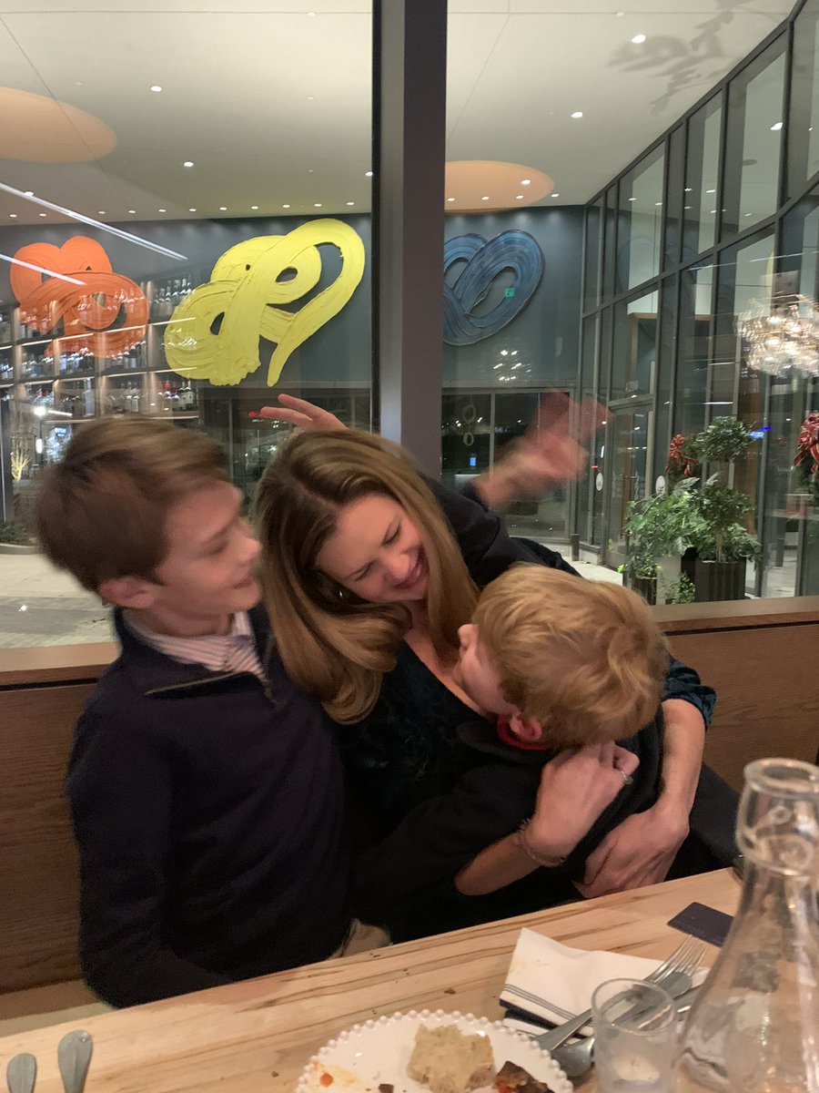 noneal510's tweet image. There are a whole lot of change of traditions this year for me. All of them are for sad reasons, but I am thankful for these two that make Christmas still a joyful holiday. 

Merry Christmas to you and your families. 🎄🦌❤️