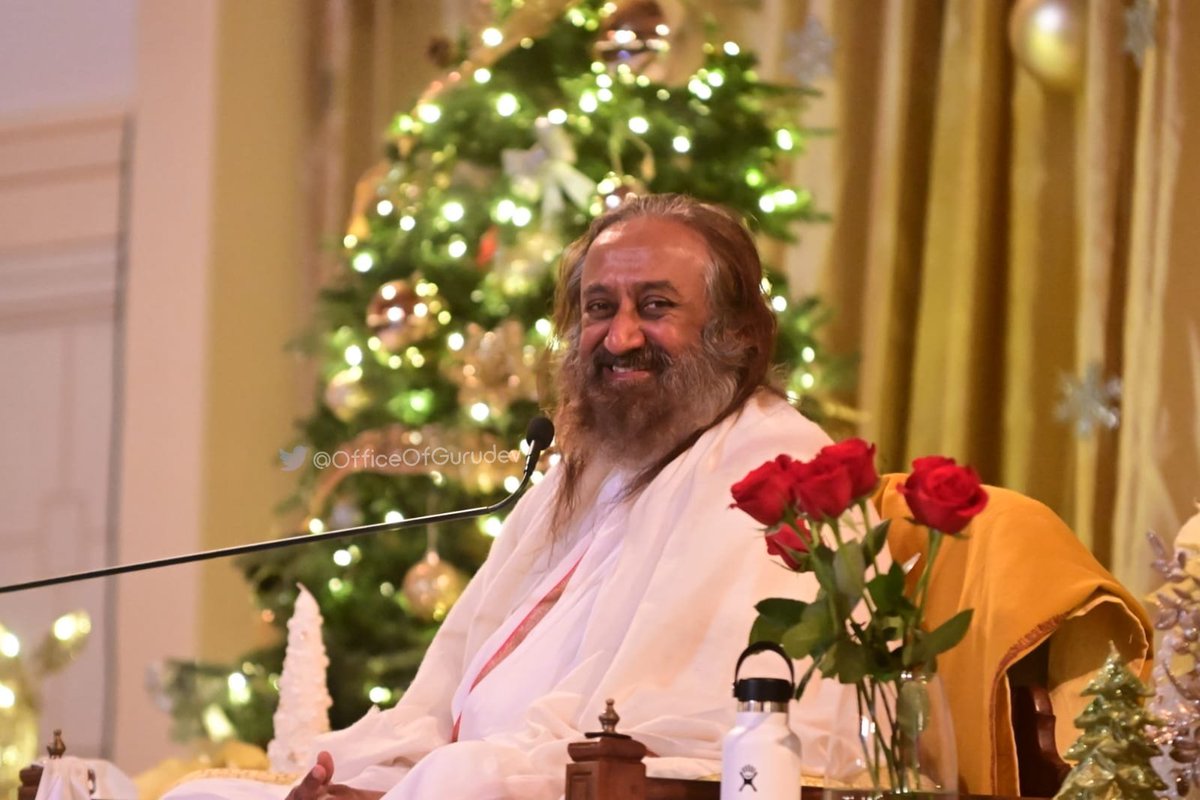 OfficeOfGurudev's tweet photo. "Merry #Christmas! There's much to be done in the world to spread waves of Peace &amp; Happiness, the real gifts of Xmas! Let us share these gifts!"

Gurudev @SriSri Ravi Shankar at the @AolRetreat Center at Boone. https://t.co/AXK2M57aq7