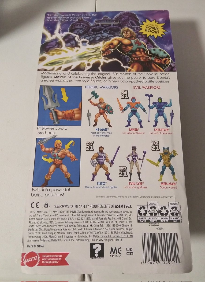 HeManIsMyHero's tweet photo. This is what my perfect wife got me for Christmas, I love the original He-Man head, here's what my MOTU throw looks like when it's unfolded and I freaking love all of it.π€ππ€ #HeMan #AddictedToHeMan #MOTU #AddictedToMOTU #GreatestToysEverMade #CoffeeCup #Throw #SanfordAndSon https://t.co/E7FQfnuOBO