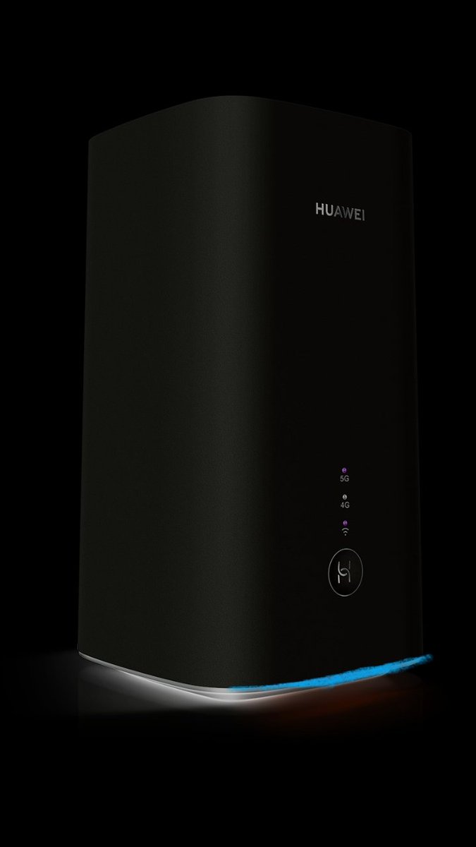 LondonerMacao's tweet photo. @Huawei Can you make the CPE PRO 2 available in dark grey/ black ? https://t.co/pqhhxn2zQZ