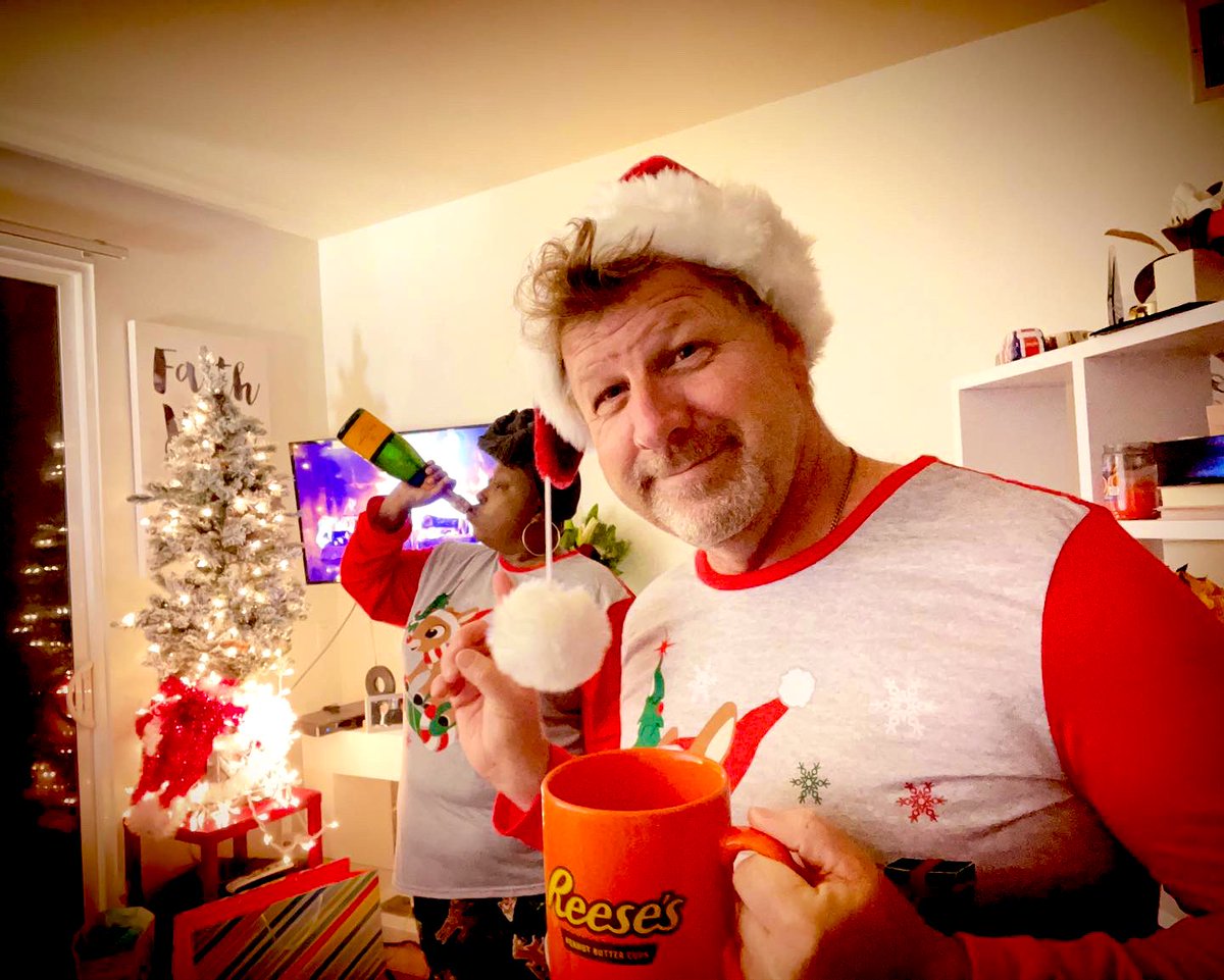 LoniLove's tweet photo. James has cocoa.. I have champagne.. we wish you all a #MerryChristmas .. please be safe and enjoy!! #auntieloni https://t.co/Y529oSIWAo