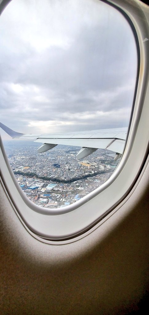 ueyu_1111's tweet photo. 今日から北海道の友達に会いに3泊4日の旅行です。

えー、こちら今日の最高気温が-4度となっております。報告は以上です。 https://t.co/RhbKtCK5wP