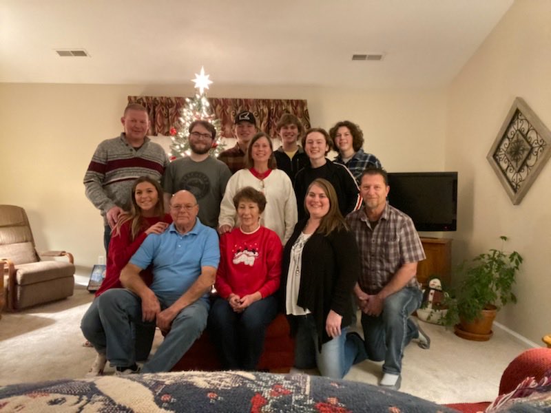 boydcommander's tweet photo. We are still kicking! Love the fam! https://t.co/crsyv5aoLK