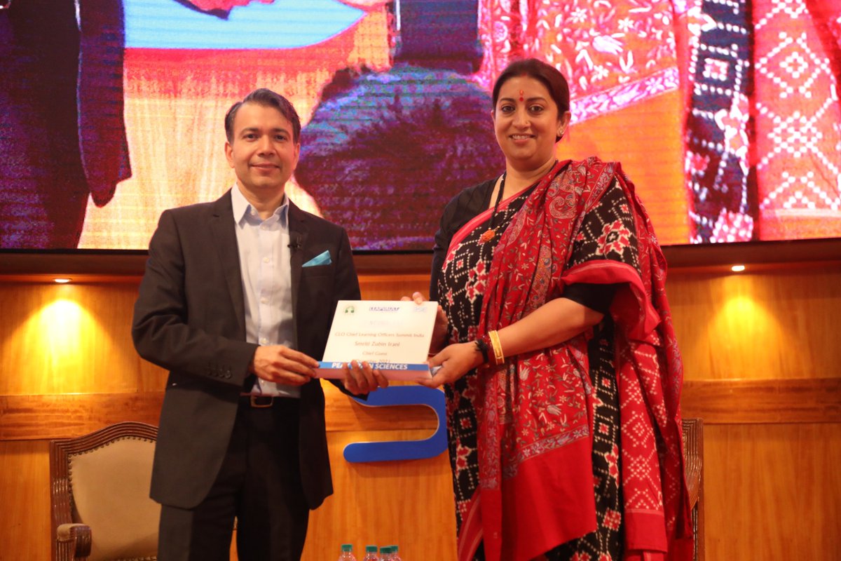 Honourable Union Cabinet Minister for <a href="/MinistryWCD/">Ministry of WCD</a>, Govt. of India <a href="/smritiirani/">Smriti Z Irani</a> was the Chief Guest at our leadership summit held at <a href="/BSEIndia/">BSE India</a>. She shared some amazing insights on leadership, learning and disruption from her own life experiences. <a href="/CLOSummitIndia/">CLO Summit India</a> <a href="/LeapVault/">LeapVault</a>