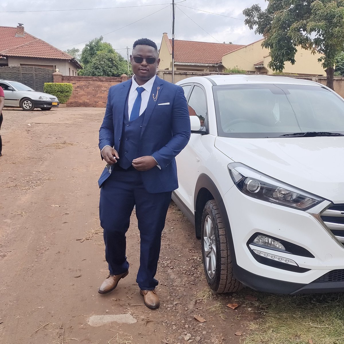 LChisango's tweet image. #NewProfilePic