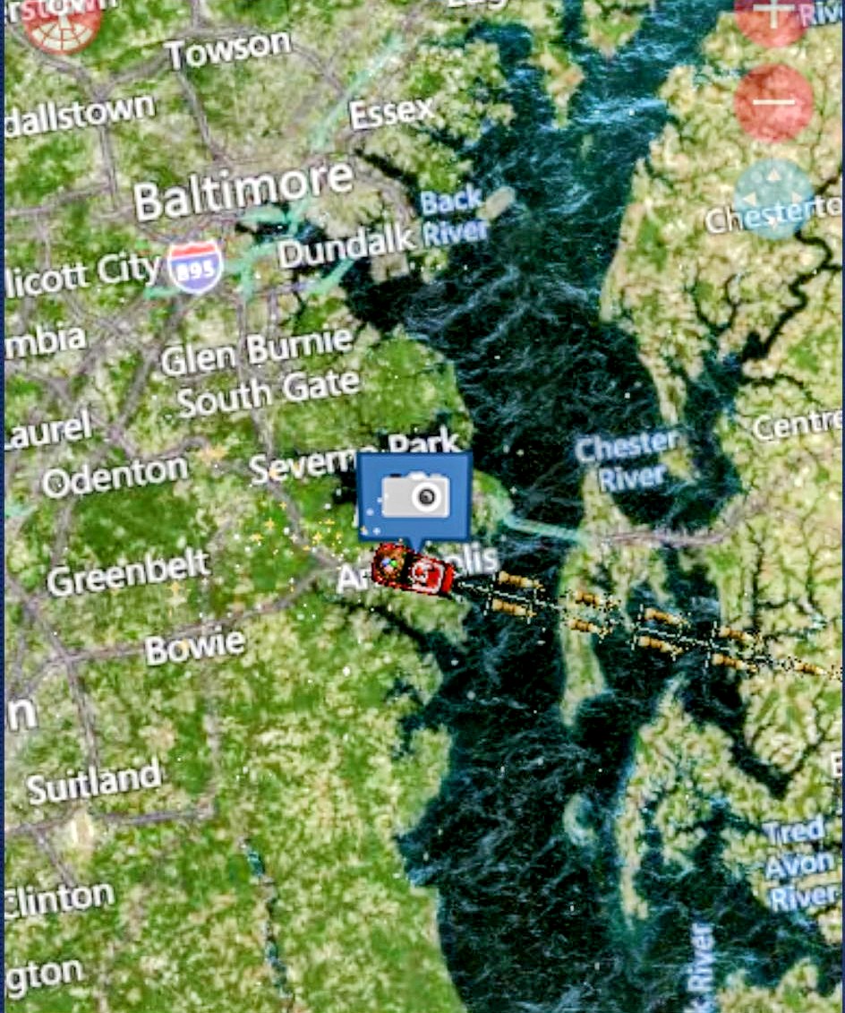 Merry Merry Christmas!! 
Santa sleighs over Severna Park,  Annapolis ⚓ and the Bay of Chesapeake 🦀