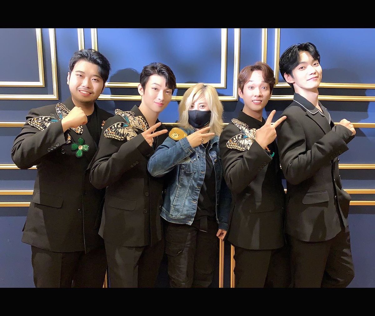 Robinjskim's tweet photo. 많이 찍게 되어 즐거웠어요!🥰
또만나요~👍👍👍
#사진에곰돌이주의😍
#미라클라스 #로빈킴 #photobyrobinkim https://t.co/nZ8orsAtBZ
