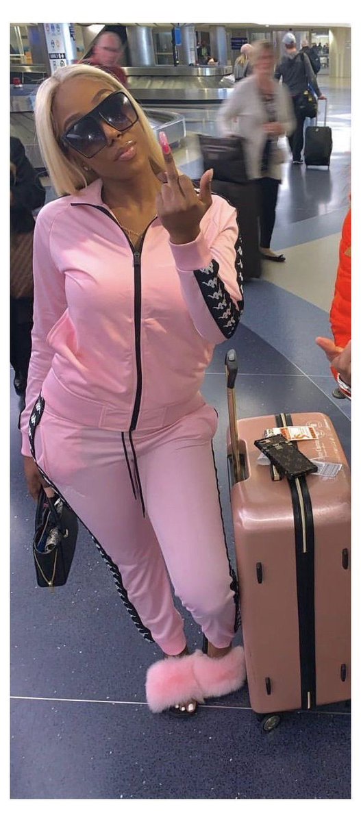realellathreads's tweet photo. ⏩ tsr link up : #kaylaa #Chanel #lyirc with another birthday link for #lyirc 18th birthday they getting ready to head out to Jamaica https://t.co/Qn4X9WFn0Z