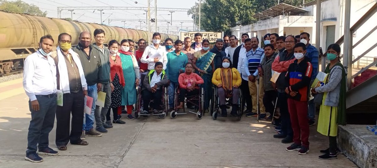 samarthyam's tweet photo. Shocked to find inaccessible B class @indianrailway__ station #Mahsamund @Chhattisgarh. No facilities for #disabled found during #accessaudit @RailMinIndia @IRCTCofficial @EastCoastRail @socialpwds #AccessibleIndiaCampaign https://t.co/g60rZf7VIi