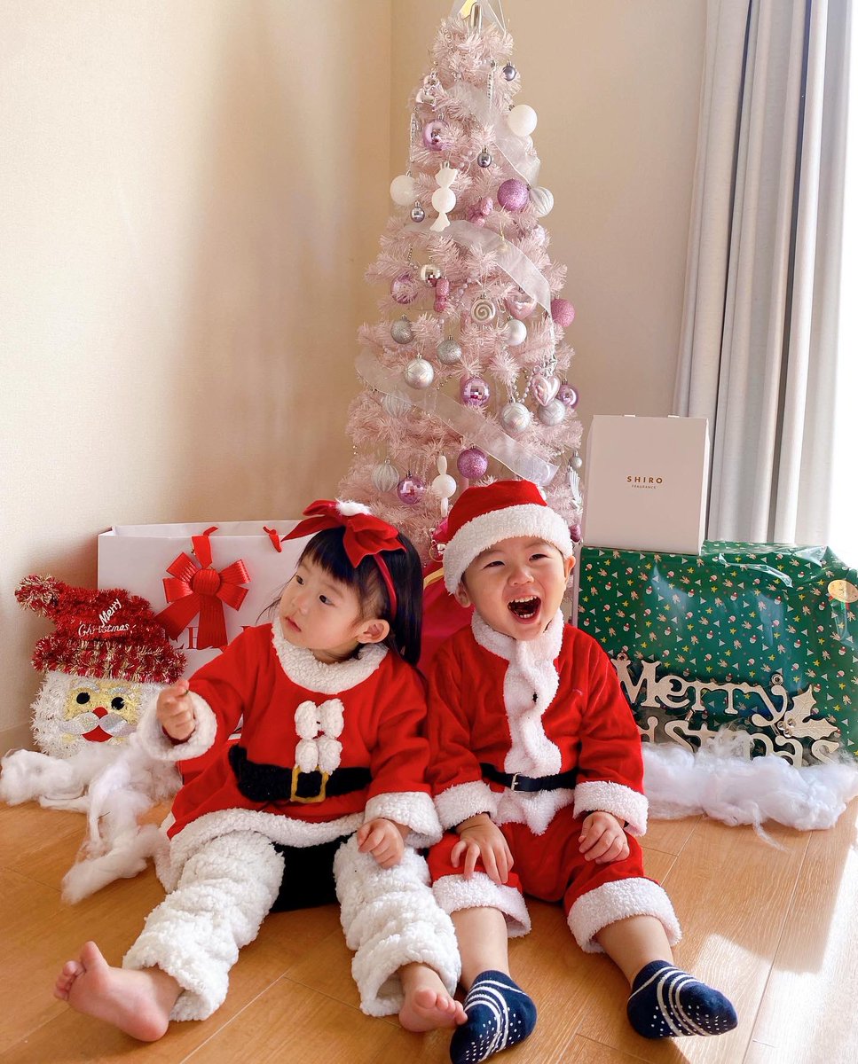 rinakitty0829's tweet photo. 💕🎁🎄𝐌𝐞𝐫𝐫𝐲 𝐂𝐡𝐫𝐢𝐬𝐭𝐦𝐚𝐬🎄🎁💕

今年もゆめきりりあサンタしたよ🎅🏼
めっちゃかわいい♡ https://t.co/MPrI6Y2wCZ