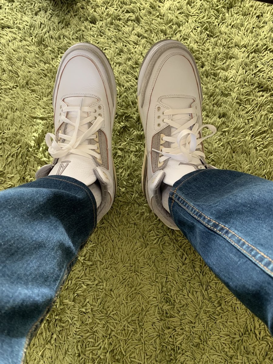 Phila22_25's tweet photo. A MA MANIERE X AIR JORDAN 3
 #今日のスニーカー  #todaykicks 
 #SNKRS  #今日スニ   #アママニエール
 #AIRJORDAN3 https://t.co/NpiJSsV9Ol