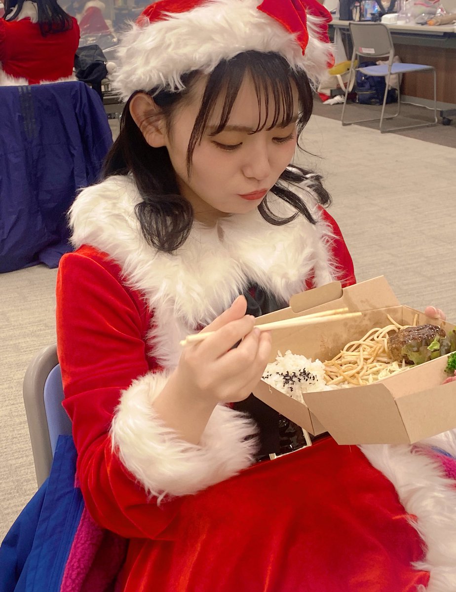 矢野帆夏 Stu48 S Tweet クリスマスイベントinイオンモール広島祇園第一部終わりました 第2部は16 45 Twitterやインスタライブyoutubeでも無料生配信があるよ 絶対見てね ありサンタ昼食中 せとくり Trendsmap