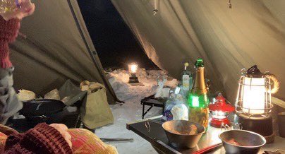 nagicamp59's tweet photo. メリークリスマス🎄🍷🎁⛄️✨
#クリスマスイブ 
今年最後のソロキャンプしてきました⛺️✨
ソロで初の薪ストーブデビュー!!
クリスマスイブぼっちキャンプ
楽しく過ごせました🏕️ 😆
 #白老キャンプフィールドasobuba 
 #北海道キャンプ女子 
 #薪ストーブキャンプ 
 #冬キャンプ 
 #バンドックマキスト https://t.co/5gizYuXw5n