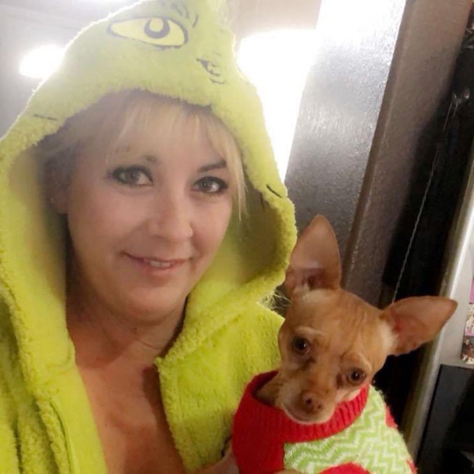 #stanleyPup #xmas #grinch &amp; Max https://t.co/WaneLnHC1d<a href="/tag/stanleypup"class="tags">#stanleyPup</a><a href="/tag/xmas"class="tags">#xmas</a><a href="/tag/grinch"class="tags">#grinch</a>
