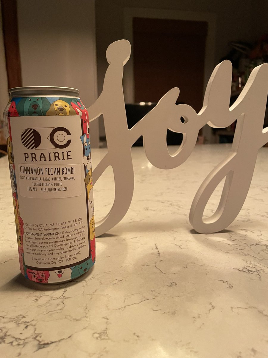 CoolwhipRB's tweet photo. My favorite night of the year is Christmas Eve… everyone is asleep and I stay up watching movies and drinking good beer #stoutsout #stoutszn https://t.co/xYnR2jTWsz