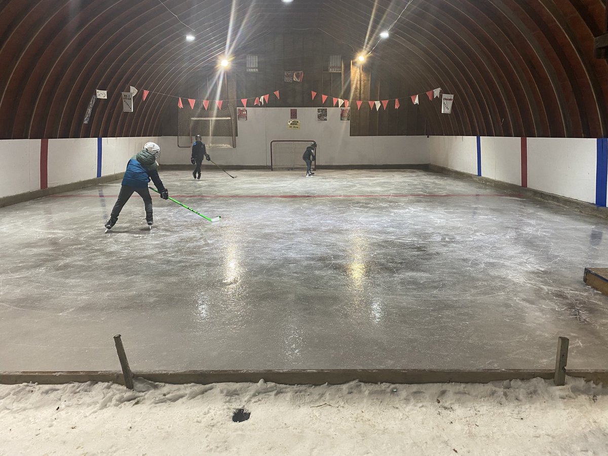 ⁦<a href="/DarrenDreger/">Darren Dreger</a>⁩ #backardrink Rockhaven SK