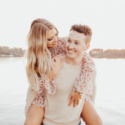 madisonthomas0's tweet photo. #NewProfilePic https://t.co/T9XXobQevK