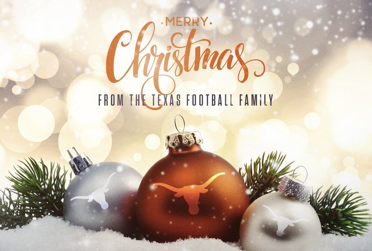 CoachSark's tweet photo. Merry Christmas from The Texas Football Family! 🤘🏽 https://t.co/iSuStNvNjg