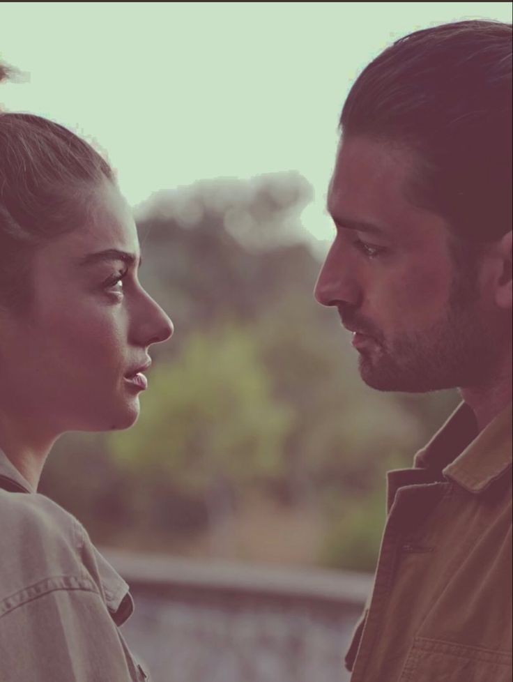 Rini46jamil's tweet photo. Someone once said : true love will come to the right person at the right time 
#AyçaAyşinTuran
#AlpNavruz https://t.co/Q6mlWvu0hv