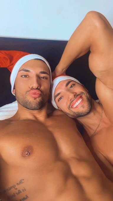 Just to tell you that we are running a promotion on our TOP4FANS page!To all of our subscribers that<a href="/tag/twins"class="tags"><span>#twins</span></a><a href="/tag/twinbrothers"class="tags"><span>#twinbrothers</span></a>