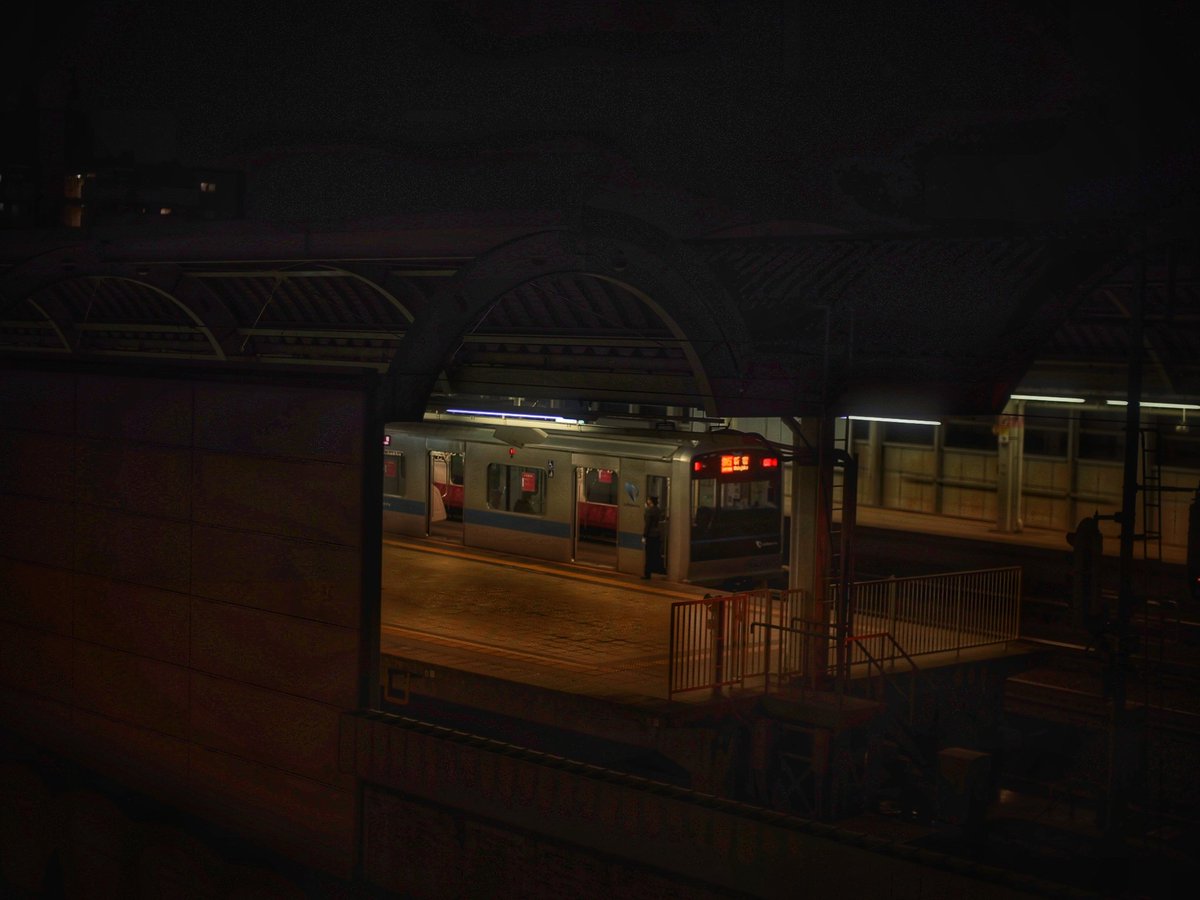 kakitsubata225's tweet photo. 12月25日の小田急線の駅。
#GFX #小田急線 #colty #photography
#クリスマスツリー #経堂 https://t.co/rozdDMnBaH
