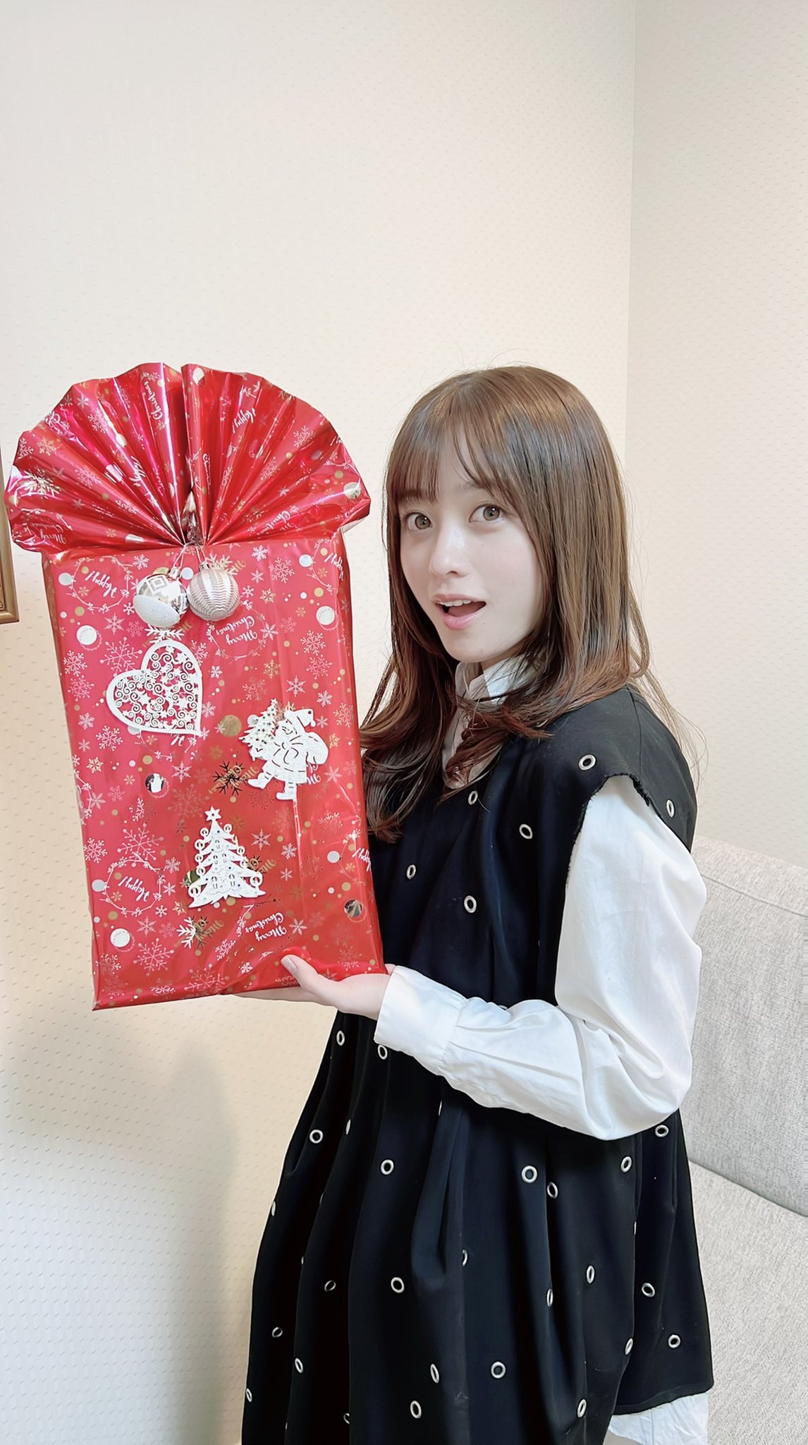 橋本環奈グッズ Angel Heart 】橋本環奈さんのカレンダープレゼント！ | NEWS