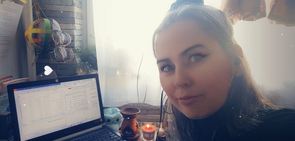 zsuzsi_kantor's tweet image. Már megint hol tértem magamhoz🤦‍♀️😆🧭valahol remélem megtérül🎄#szeretektanulni #MAstudy