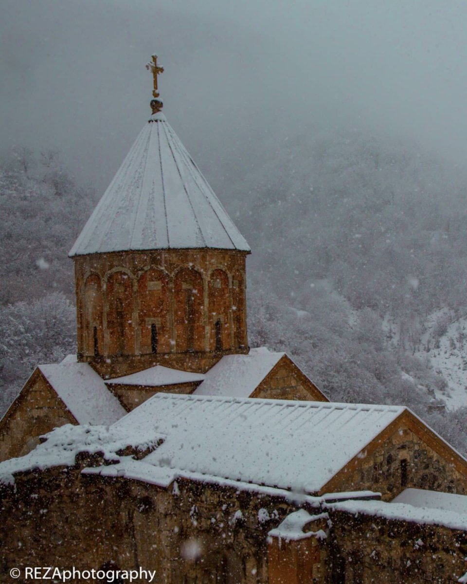 REZAphotography's tweet image. The  Caucasian #Albanian #Khudavang monastery was built in the XIII century in #karabakh by Arzu khatun the wife of the Albanian prince Vakhtang.
During the occupation of Kalbajar (1993-2020) Armenian elements were added and some ancient Albanian signs were erased.