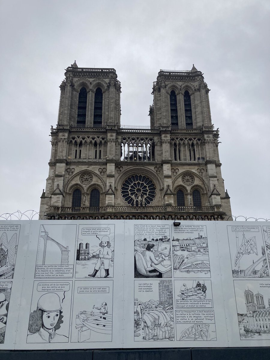annedouh's tweet photo. .@mathieusapin, @ZeinaAbirached #FrancoisSchuiten, #SandrineMartin et #adjimDanngar…Devant le chantier de #NotreDame de #Paris, des auteurs et autrices de BD racontent l’incendie et le chantier de restauration en cours. https://t.co/c1QTQqNc0u